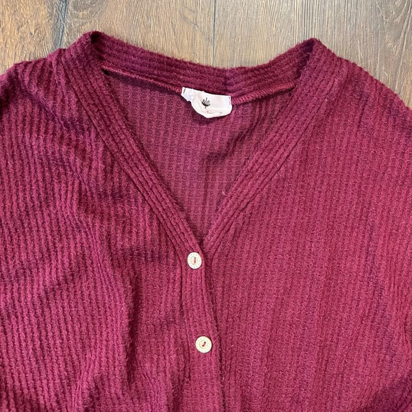 Betsey’s waffle knit front tie top SZ SM - Picture 3 of 6